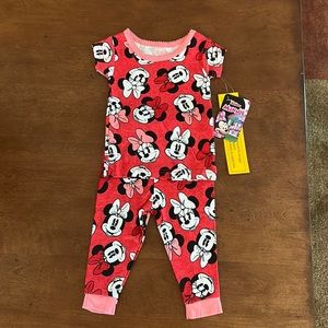 9 month Minnie Mouse short sleeve 2 piece pajama set